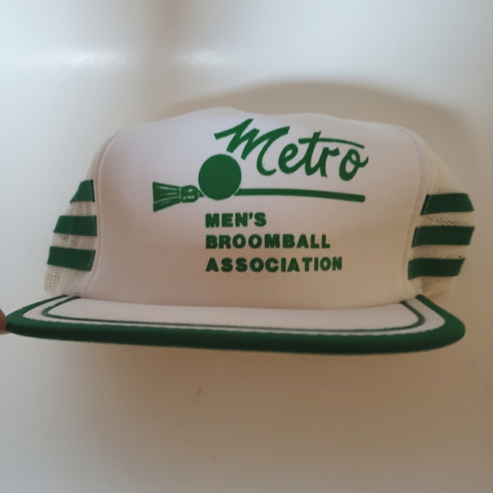 Vintage Retro 80s Green White Broomball Snap Back Trucker Hat, Men's Mesh Cap